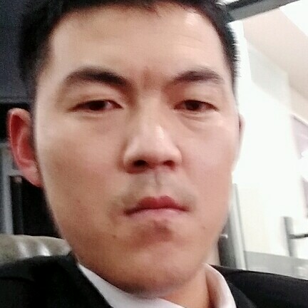 一个离婚的男人的照片