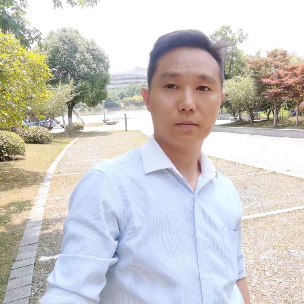 欣然向上的照片
