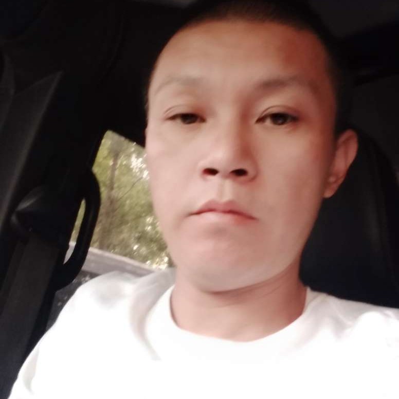 醉月深拥拼搏的照片