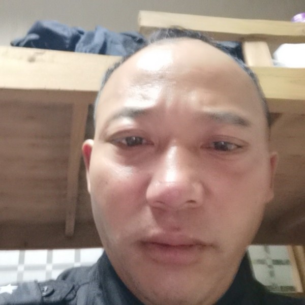 黑夜炙热的照片
