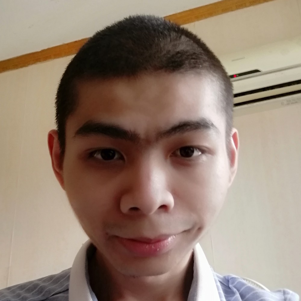 不帅的暖男的照片