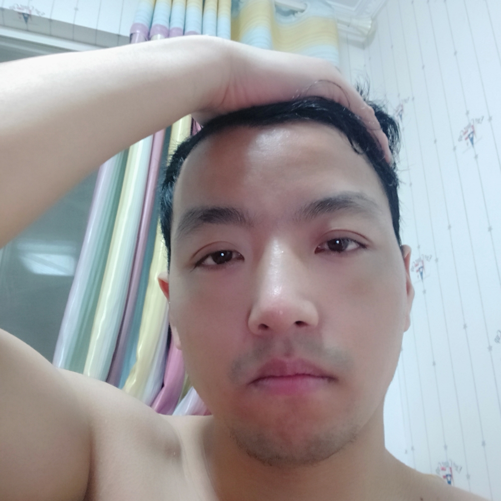 孤狼云华的照片