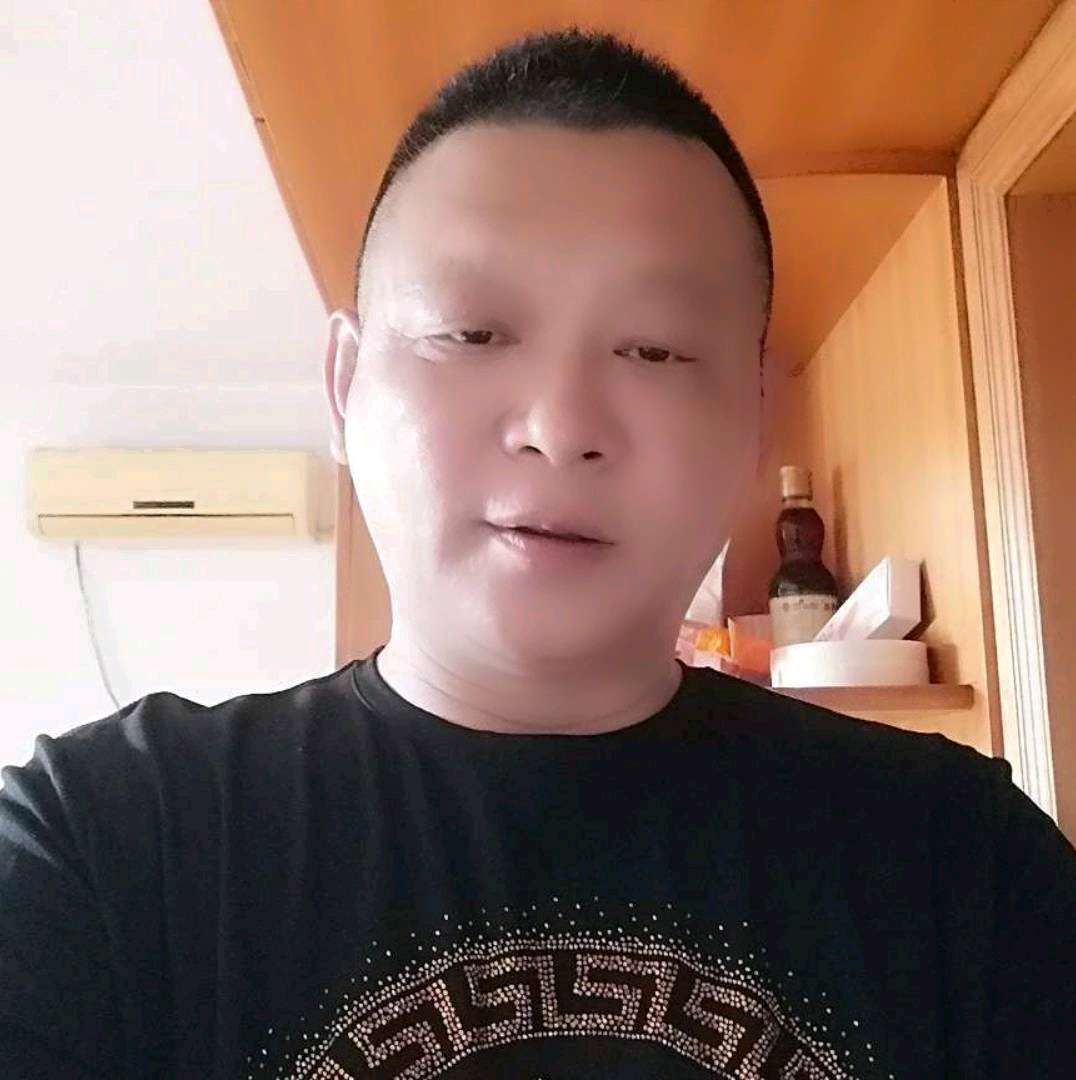 聪明迎面包的照片