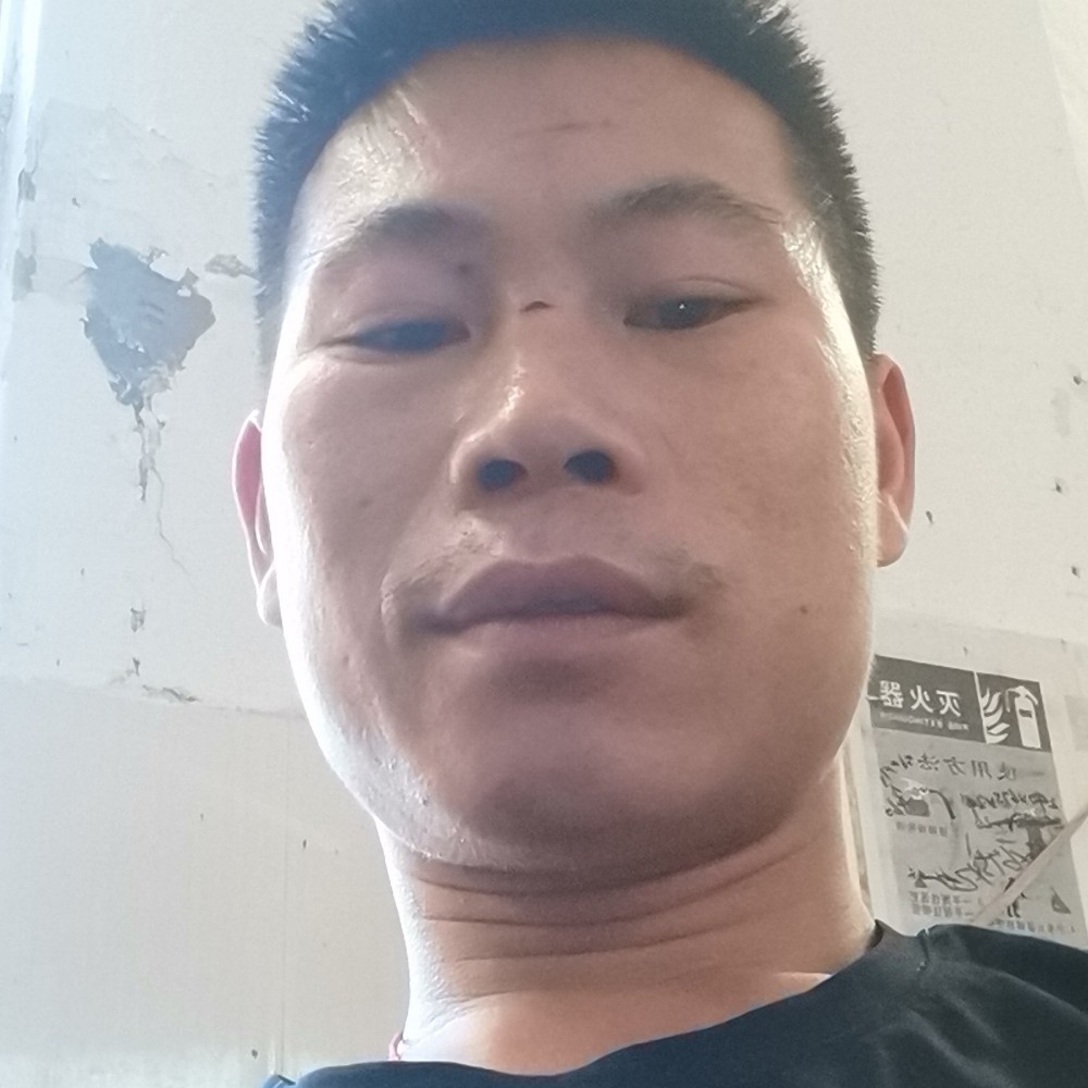 吴政勇的照片