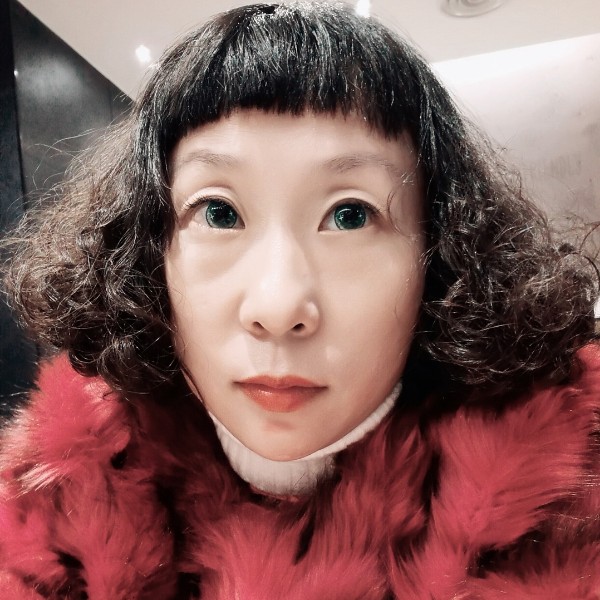 时尚倾心旧颜的照片