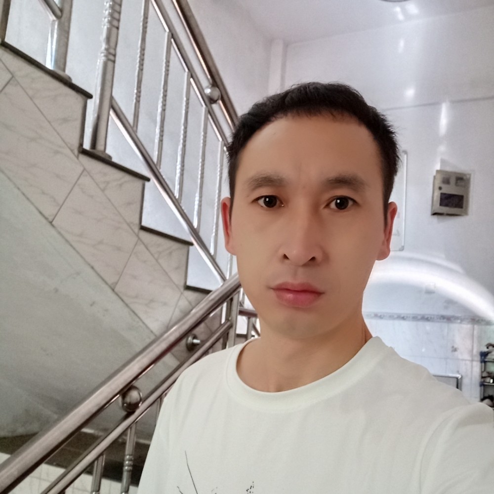 拆迁富二代的照片