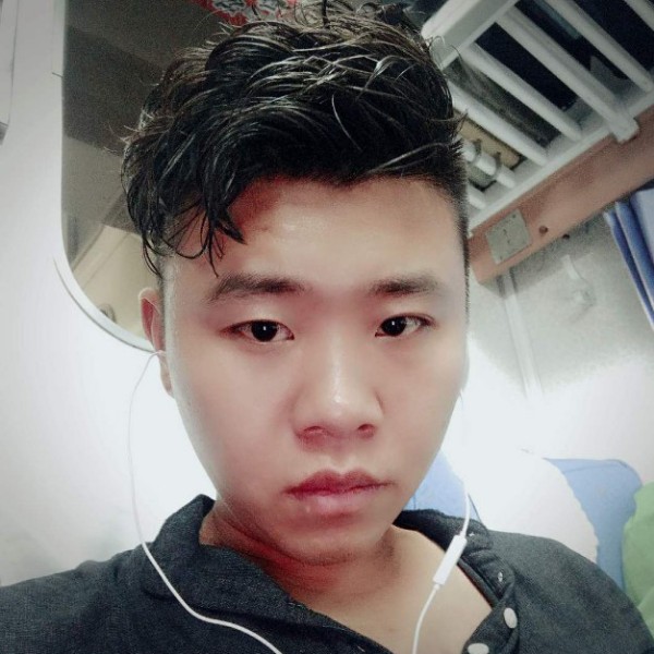 王二四的照片