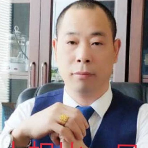 枫叶踢细心的照片
