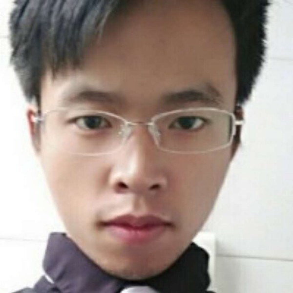 敏感的微笑的照片