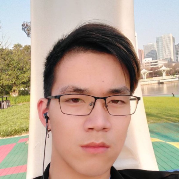 白龙少的照片
