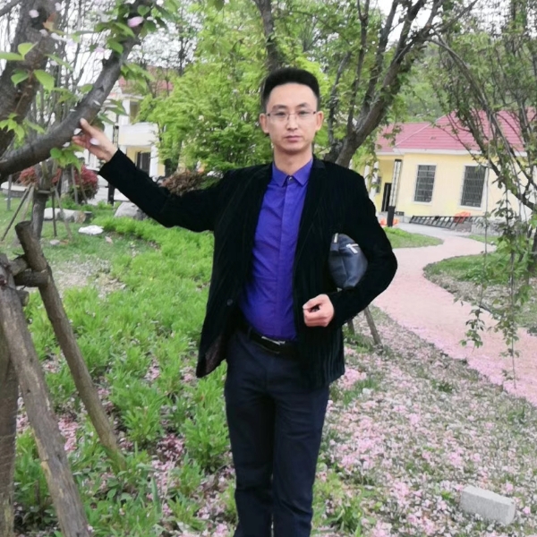 流沙高大的照片