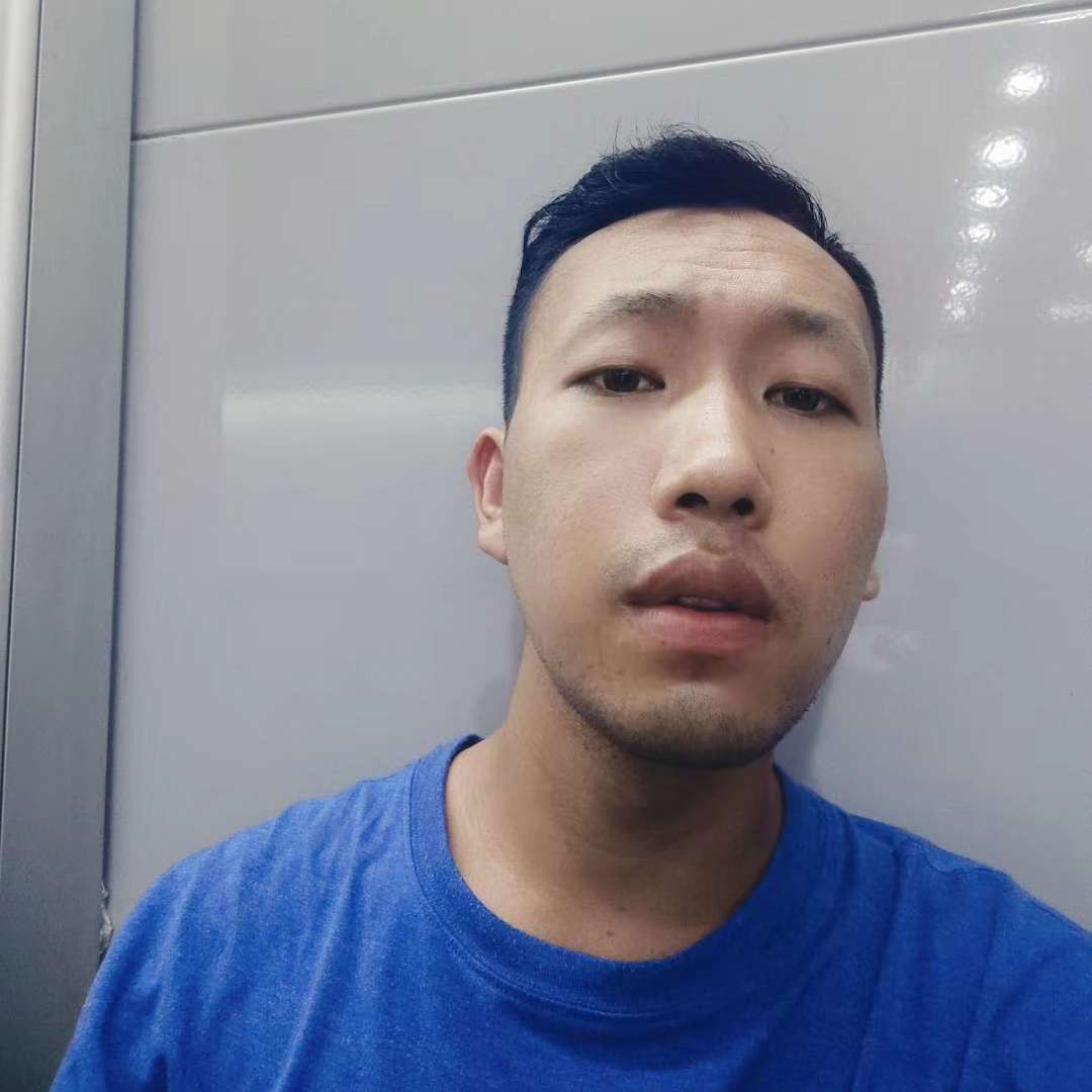 凌瑞池的照片
