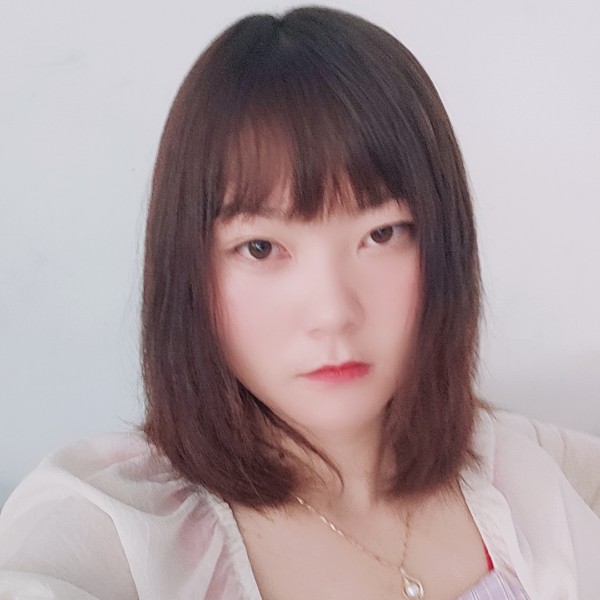雨艺菲的照片