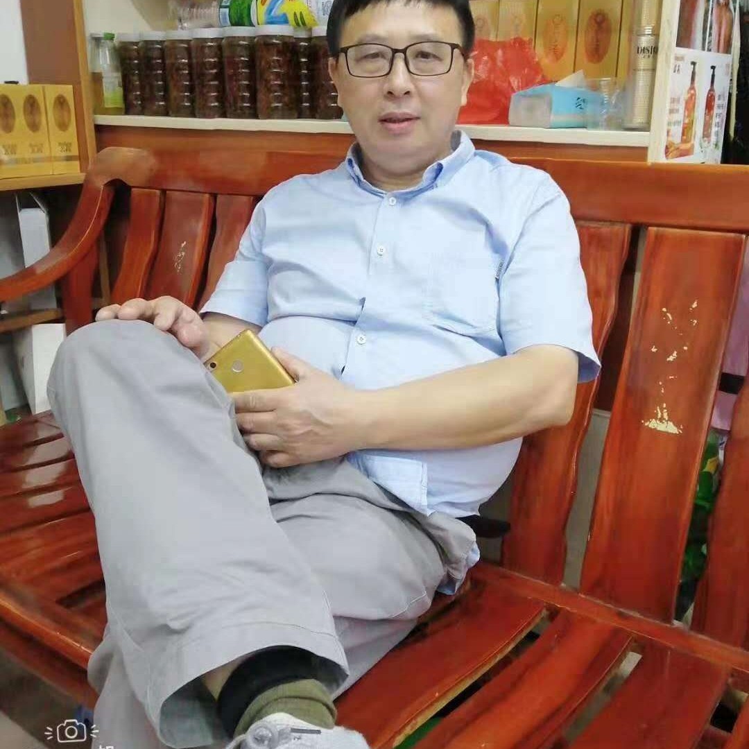 快乐的小兔子W的照片
