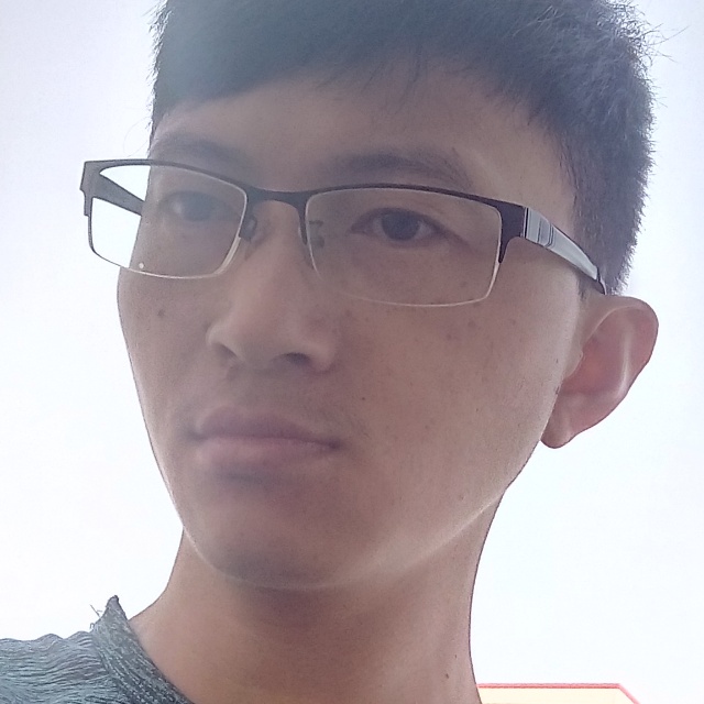 离歌热心的照片