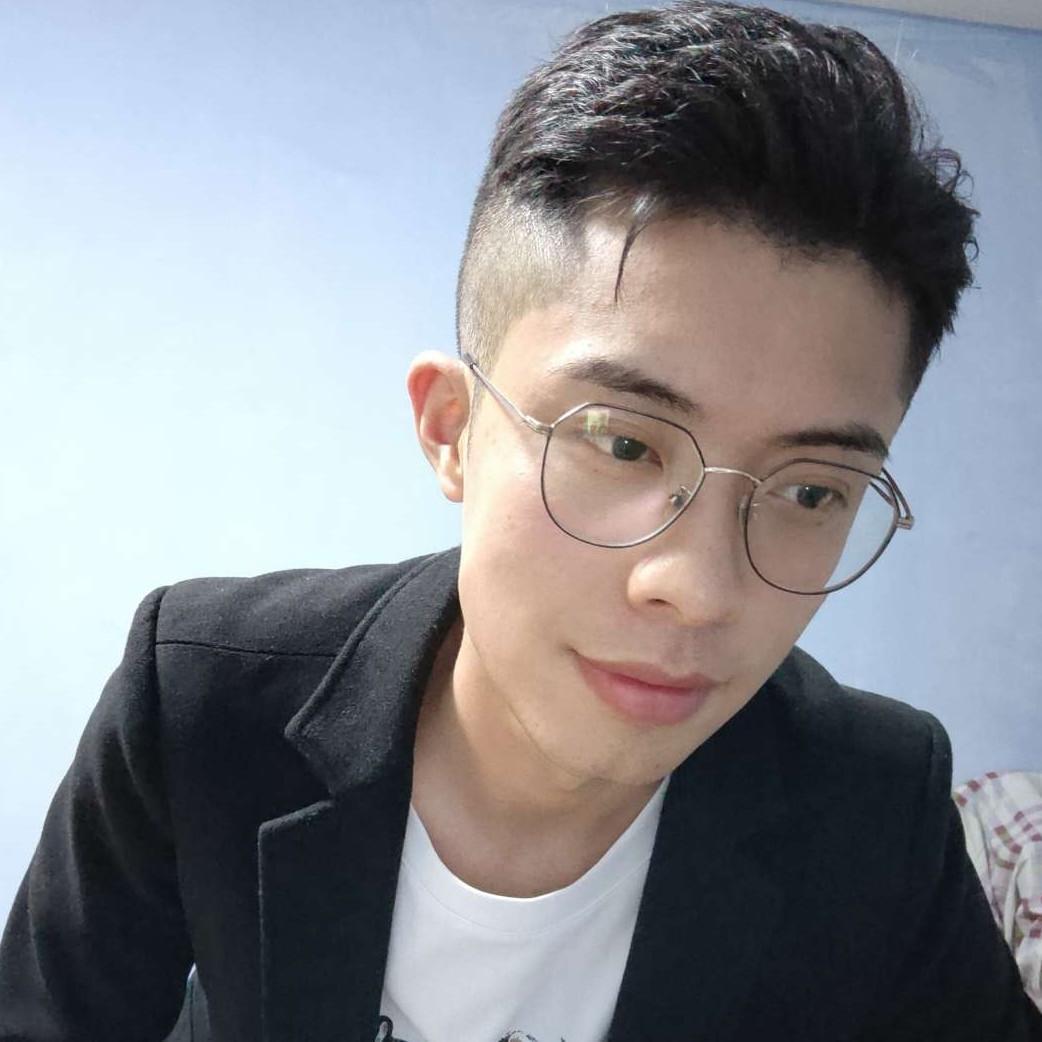 咕呱Lr的照片