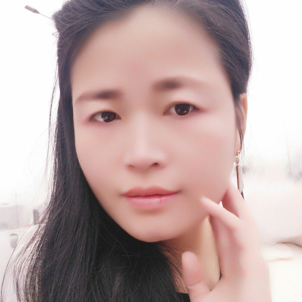 草莓用背后的照片