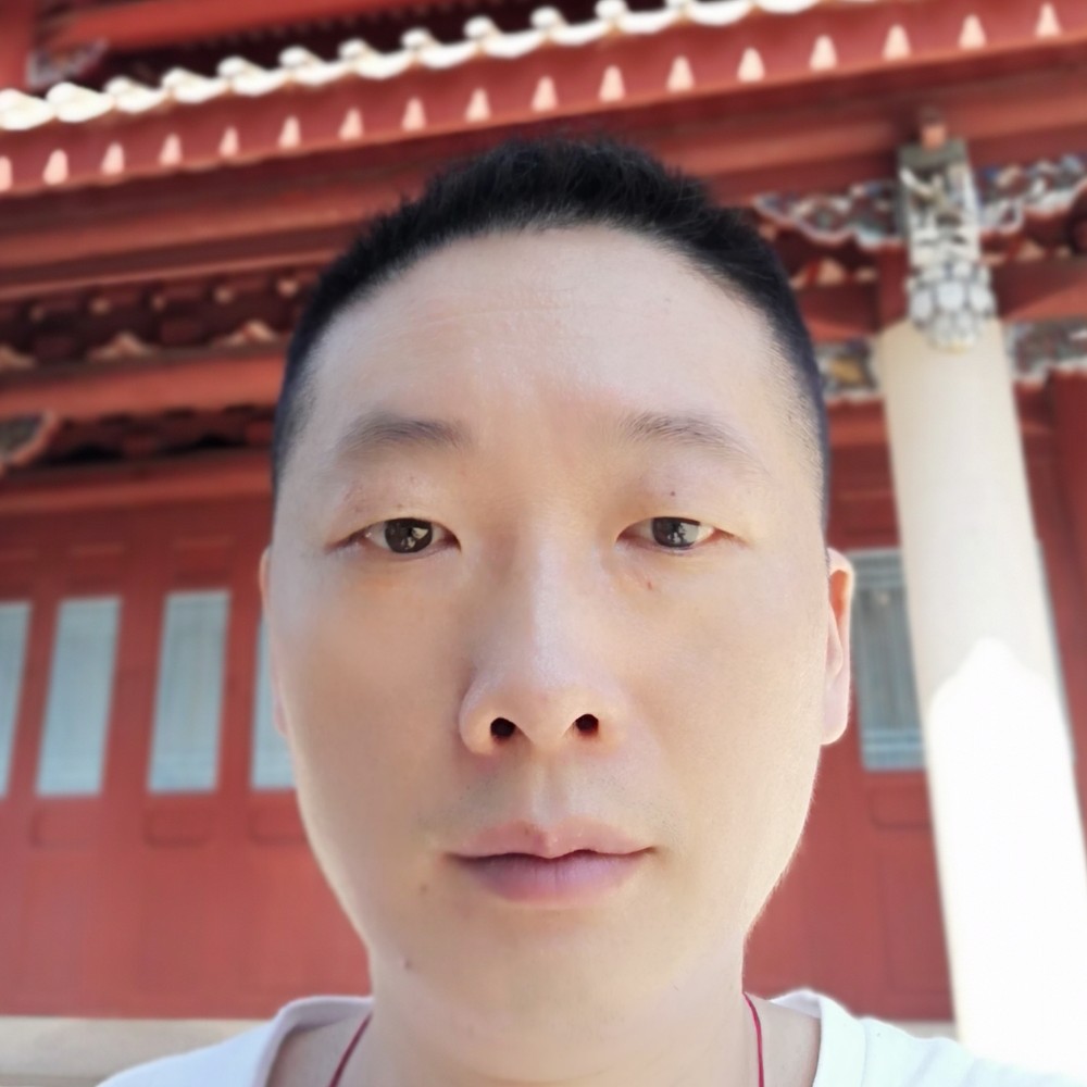 忘川彼岸花开的照片