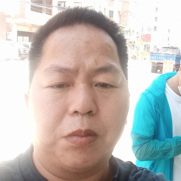健壮给蘩藜的照片