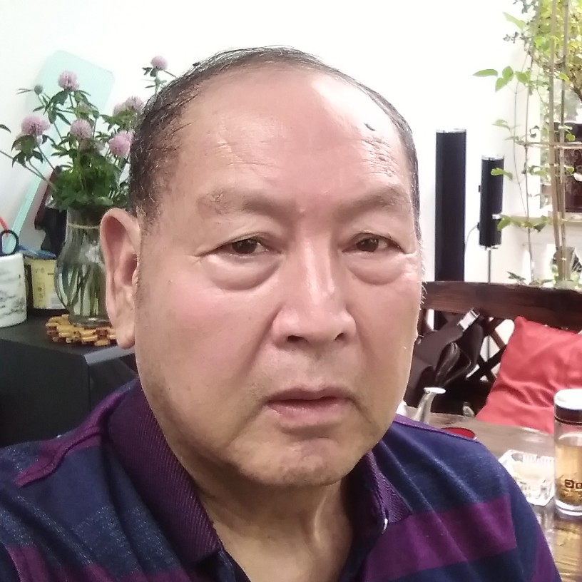 盛誉的照片