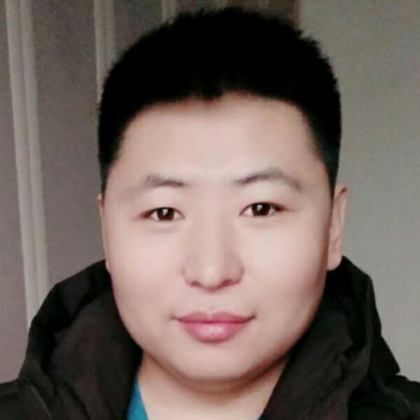 醉月透彻的照片
