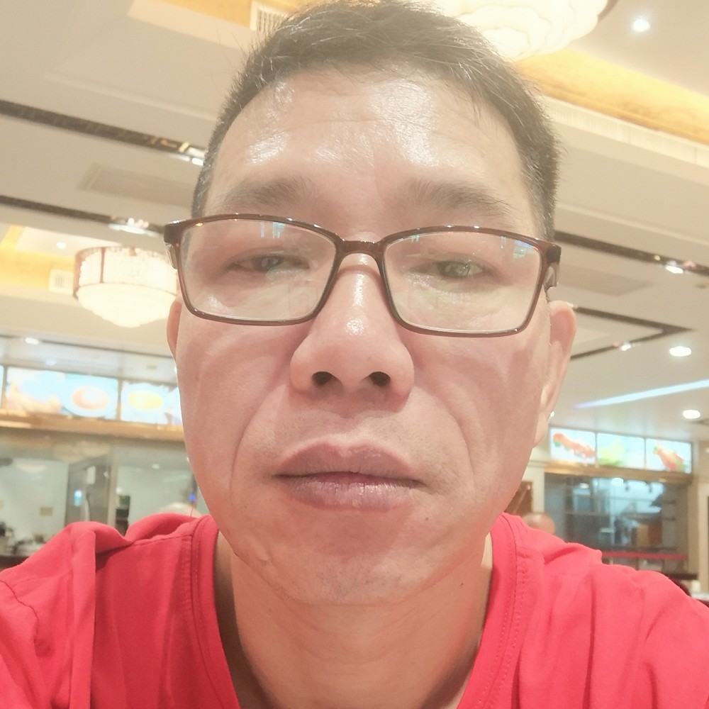 鞋垫单身的照片