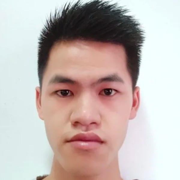专注遇見微笑的照片