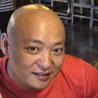 青衫浅吻大意的照片