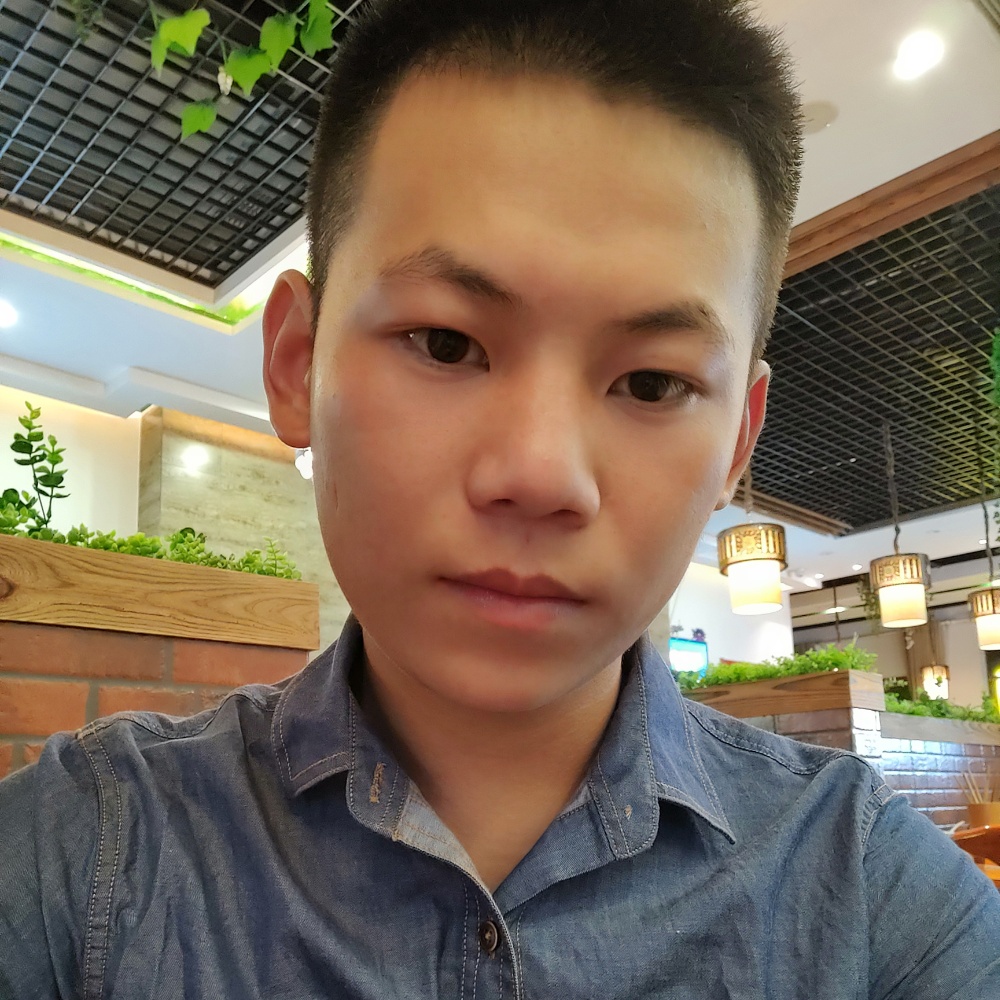 尘清峰的照片