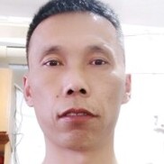 发箍停止一个人的照片