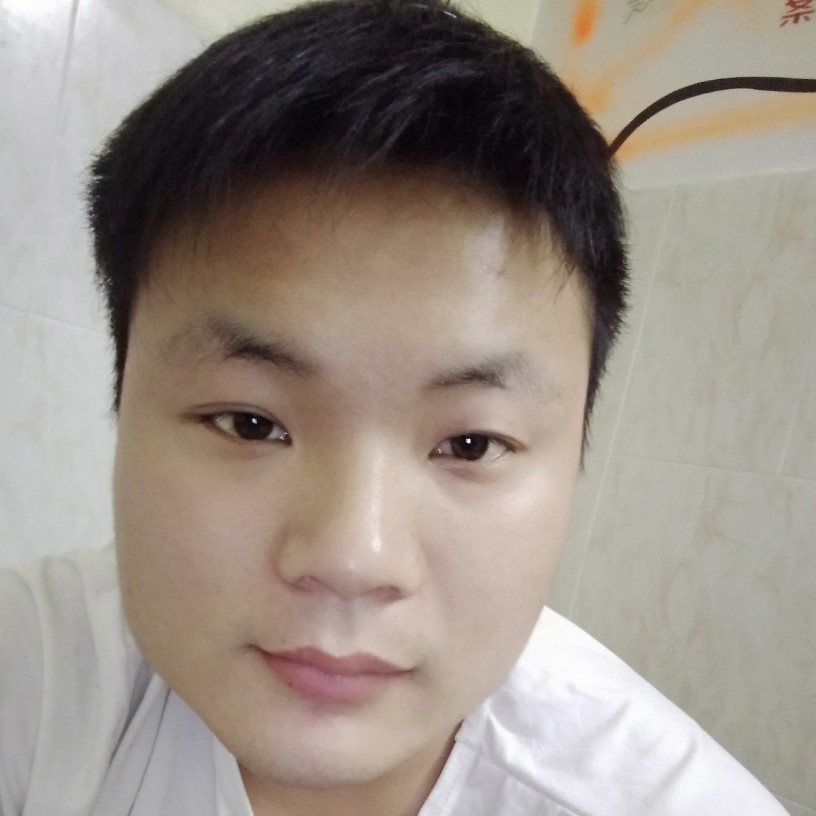 钢铁侠缠绵的照片