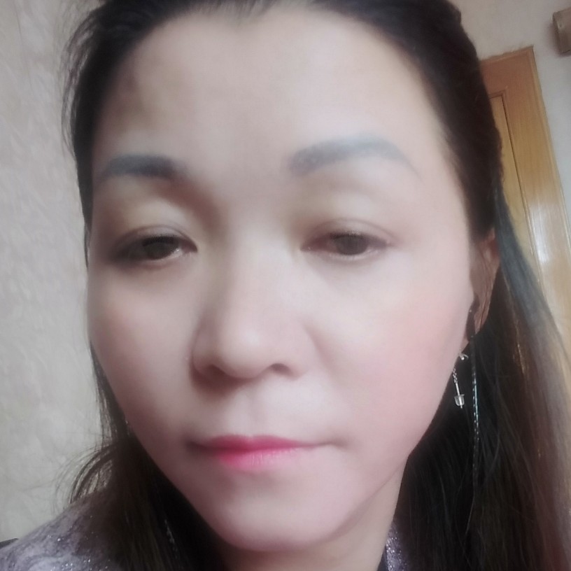 好想找一个本地人的照片