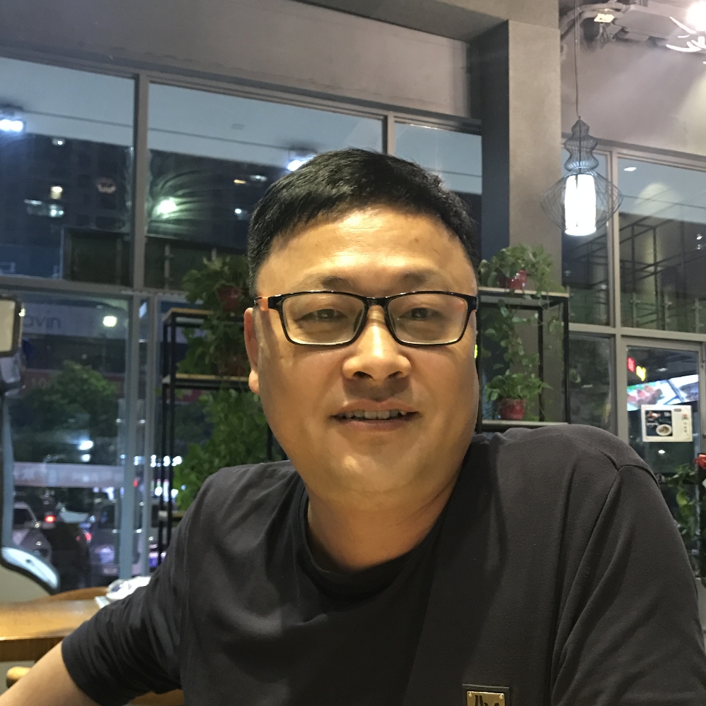 蓝堡主的照片