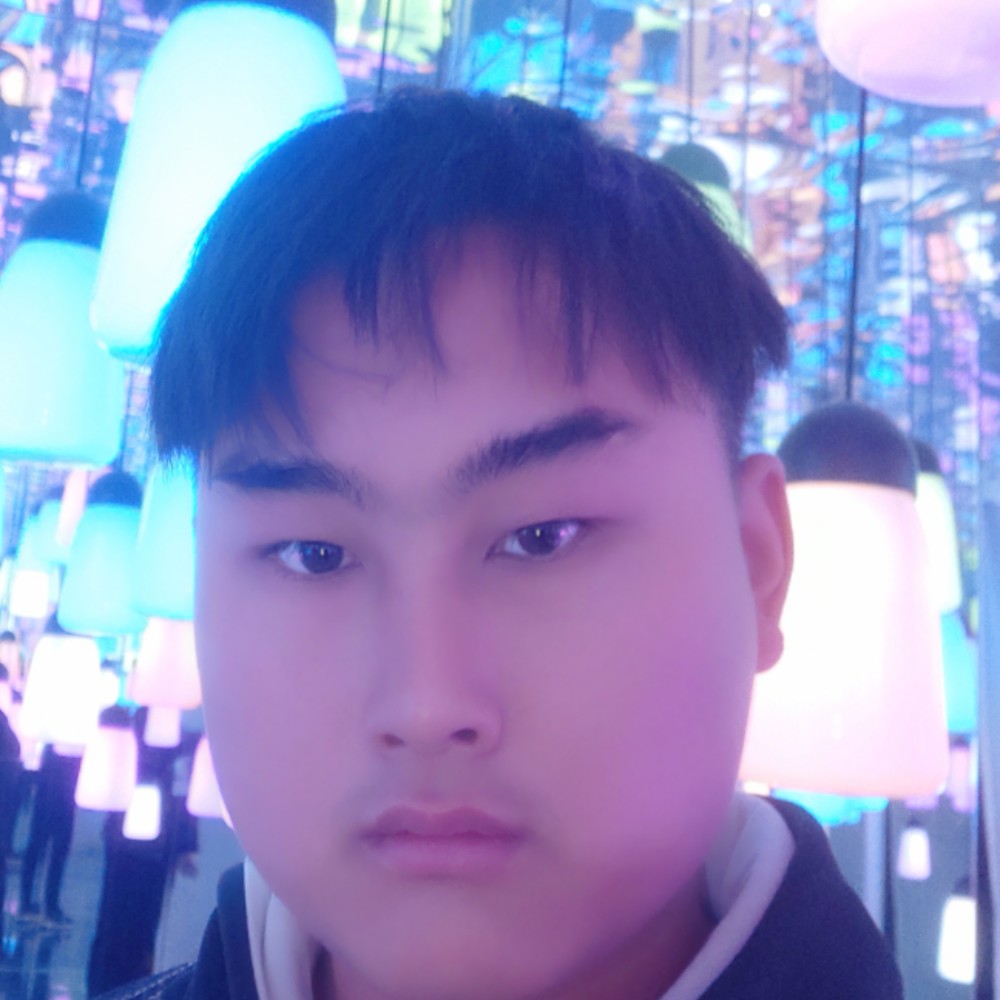哑铃用愉快的照片