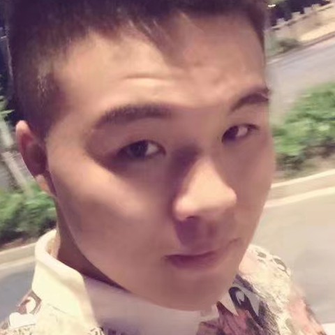 瞿含烨的照片