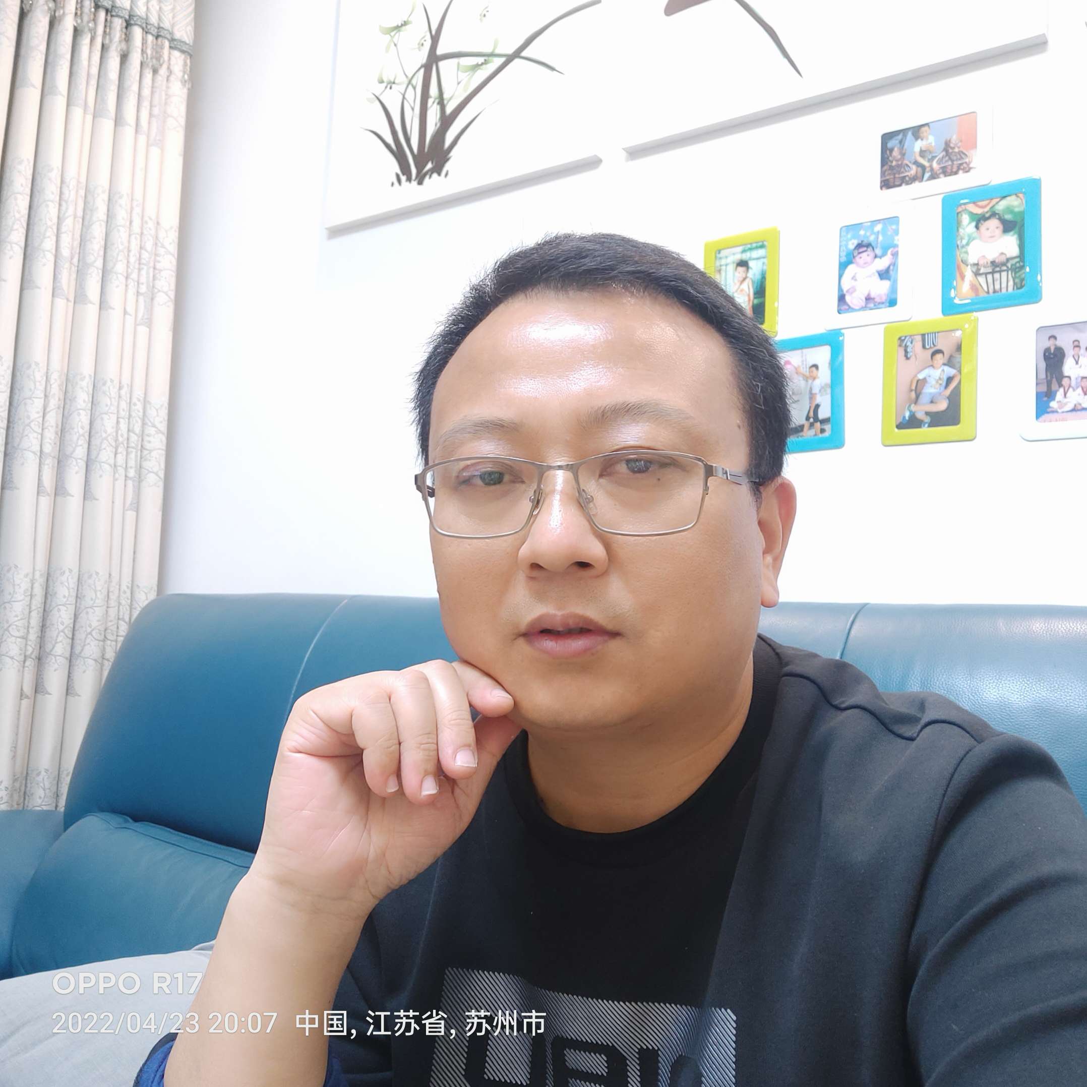 导师用坦率的照片