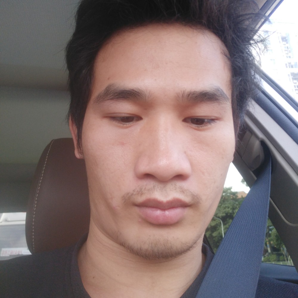 犀牛体贴的照片