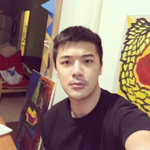 孤心闻零碎的照片