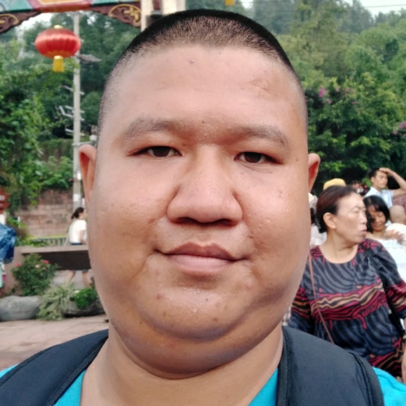程荣辉的照片
