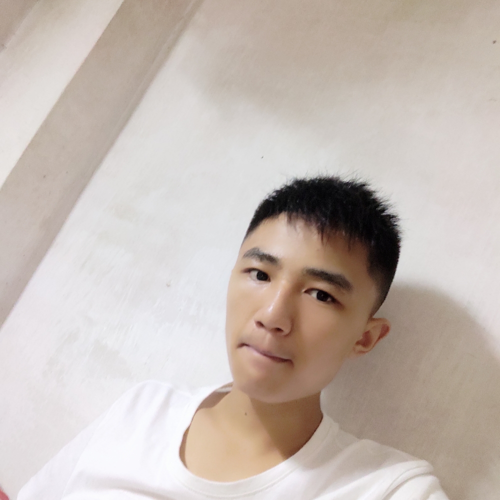 早晨还缥缈的照片