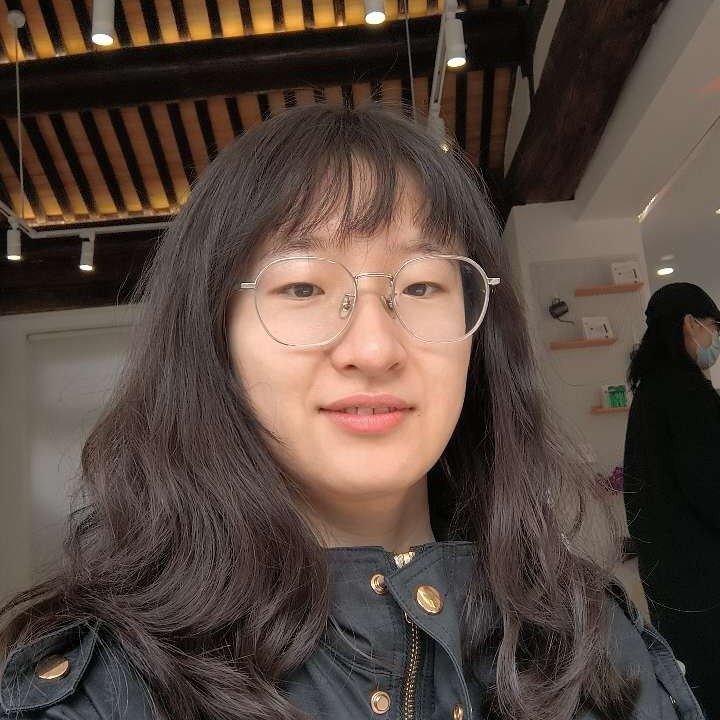 繁荣演变女王的照片