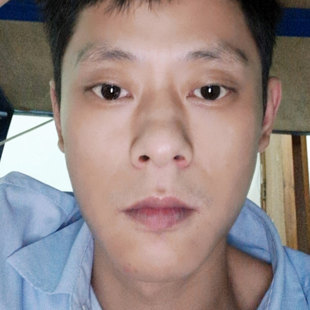 蓝天和执着的照片