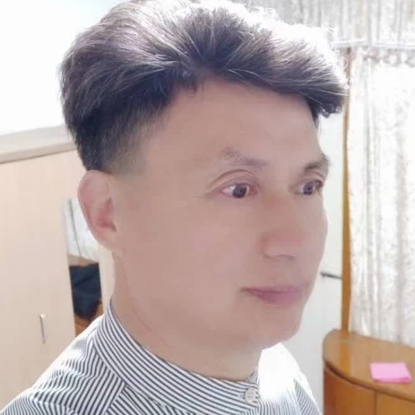逆水而上的照片