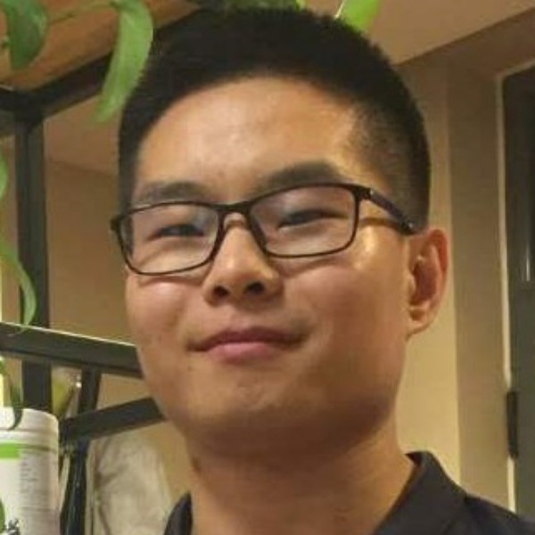 冷傲浮波的照片