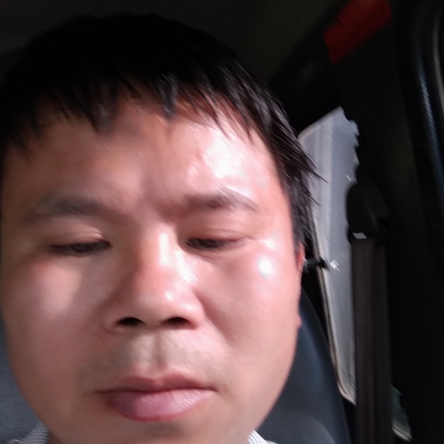 美好绫罗的照片