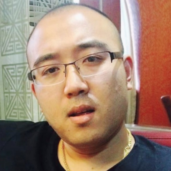 云伴峰的照片