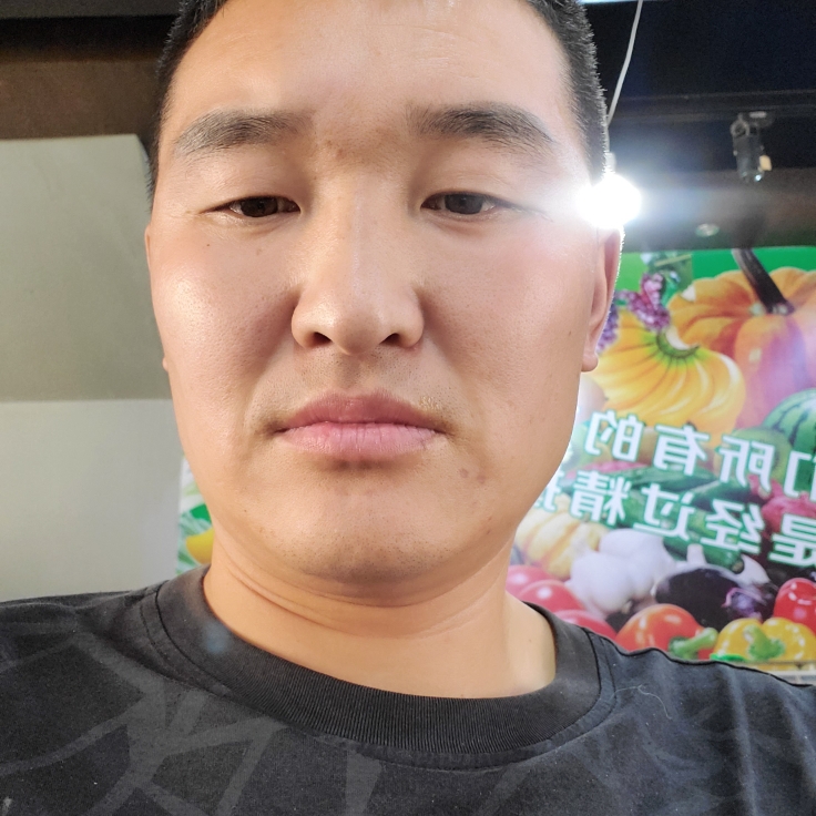 黄兴良的照片