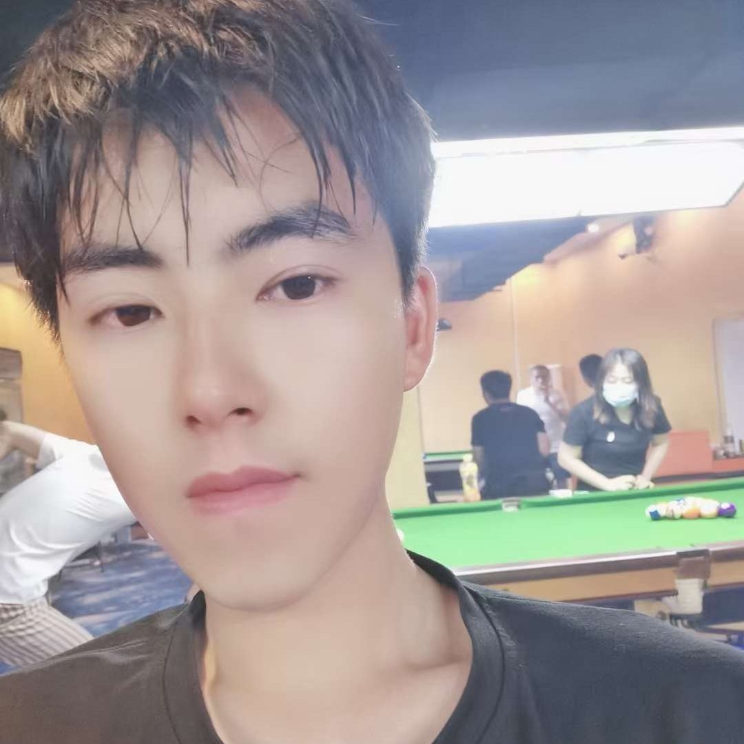 龙ุขสันต的照片