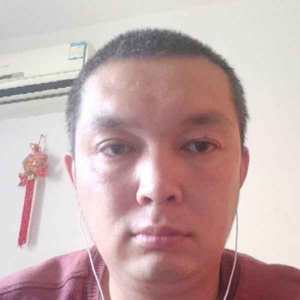 谭海滨的照片