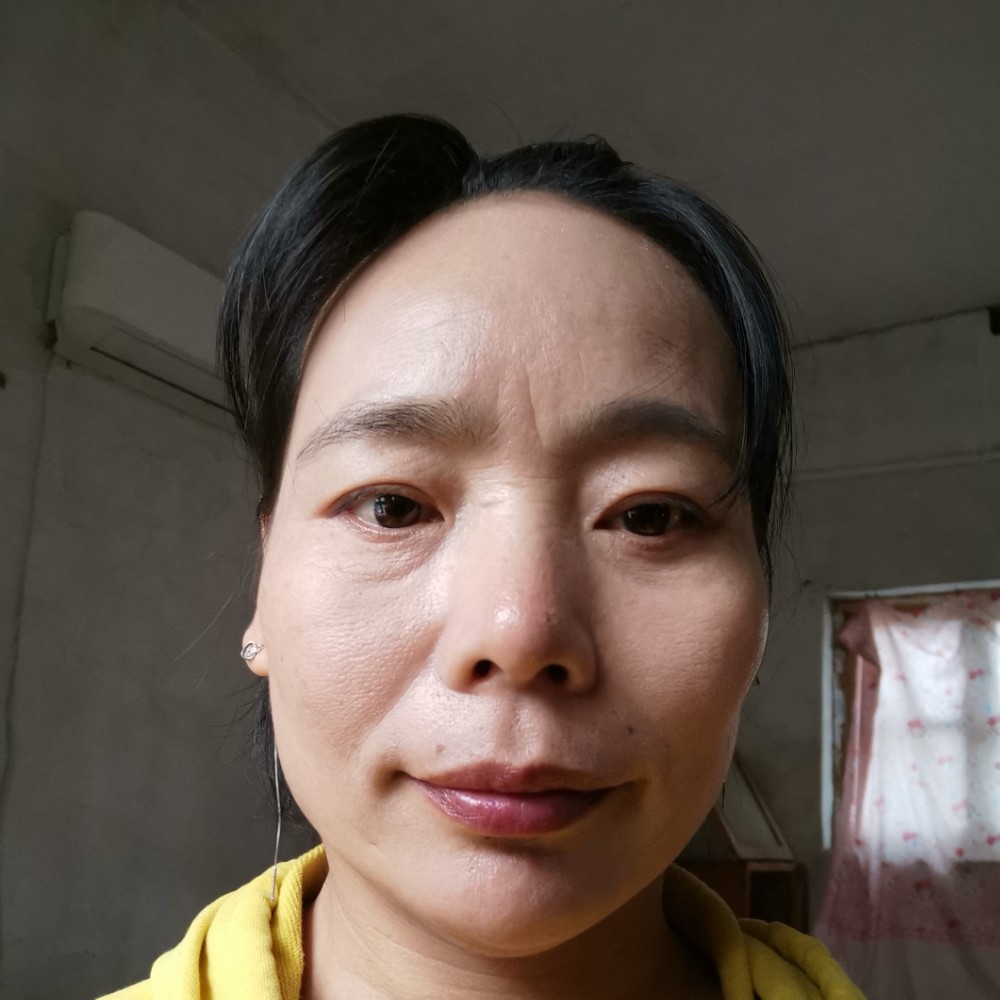 有眼缘的人在哪里的照片